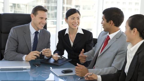 30岁职业迷茫：换工作换行业后，我该如何找到方向？