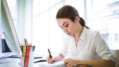 30岁女性职业迷茫：教育行业是青春饭吗？未来如何规划？