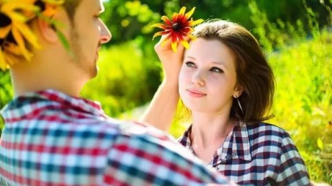 无法与人建立亲密关系，我是不是有问题？