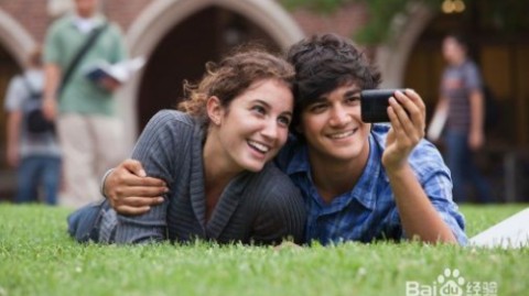 当男朋友家庭观念与你冲突时，该如何平衡关系？