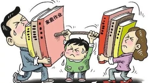 当男友大8岁有焦虑症父母反对，我的恋爱未来该如何抉择？