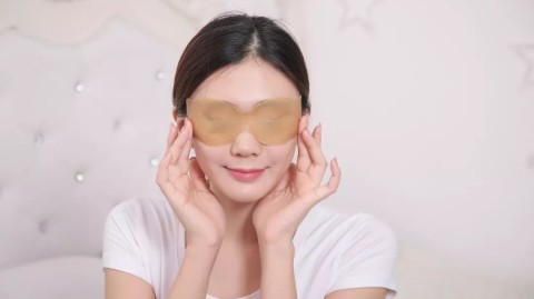 眼睛注意力在其他人身上，静不下心来做事？