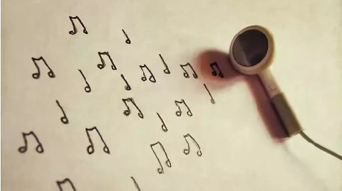 为什么我总整夜做噩梦？深度解析压抑、悲痛、愤怒情绪的根源