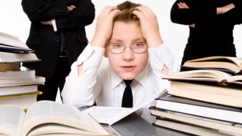 初二孩子考试作弊屡教不改，家长该如何应对？