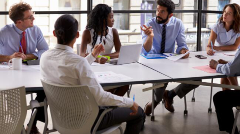 内向老师别焦虑！教你几招克服自卑、轻松融入新团队