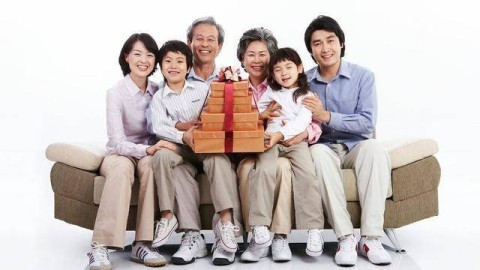 传统家庭的小媳妇如何自处？